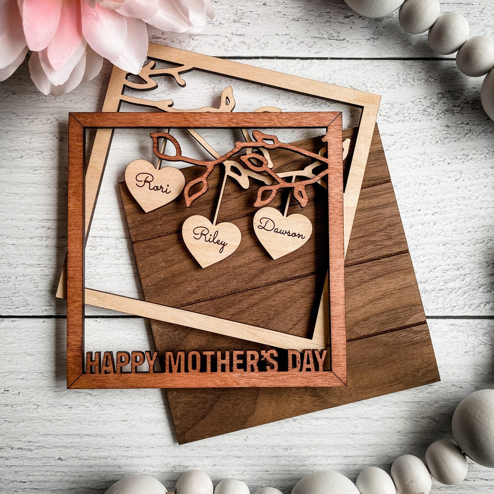 Family Members Hanging Hearts, Family tree decor frame