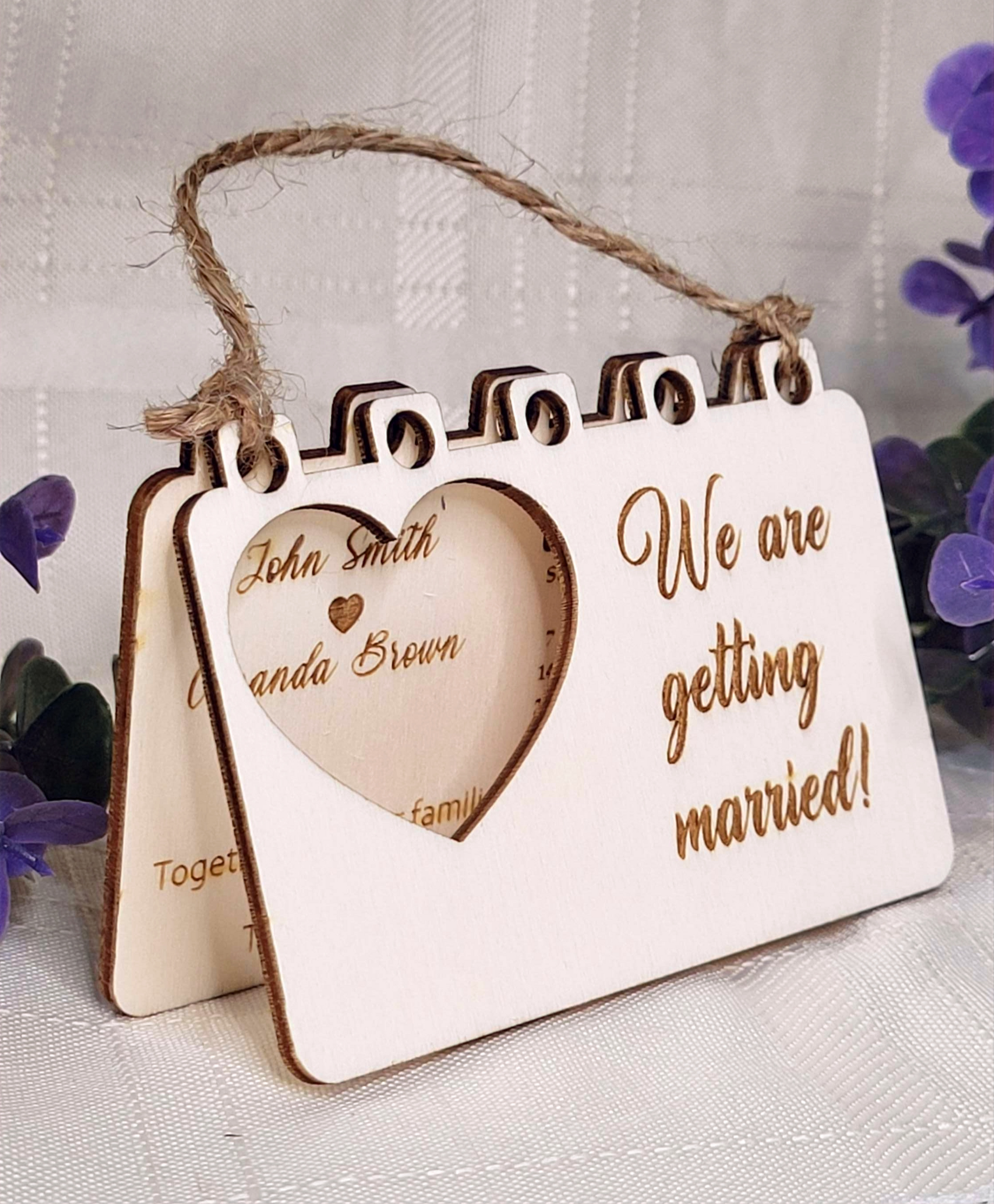 Wooden wedding invitation, Calendar style